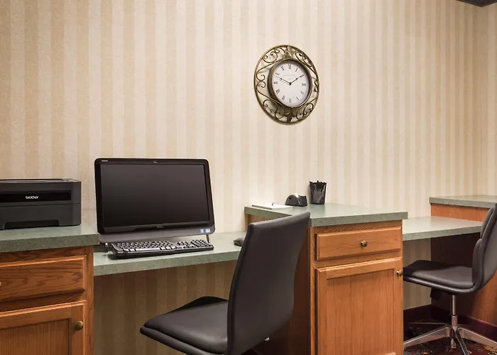 Country Inn & Suites By Radisson, St Charles Historic District